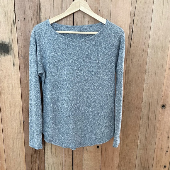 Athleta heathered navy long sleeve tee - Picture 1 of 5